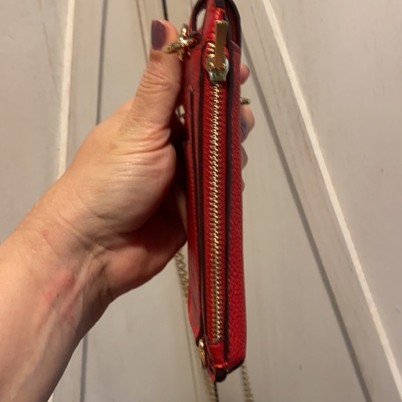 coach phone crossbody in pebbled leather